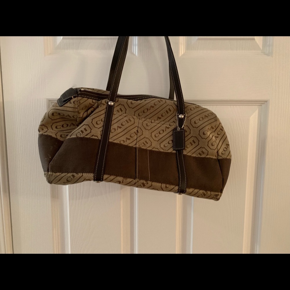 Couch handbag